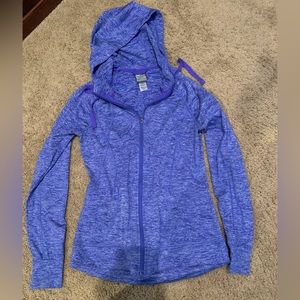 Xs full zip jacket; purple color; nice material; perfect shape